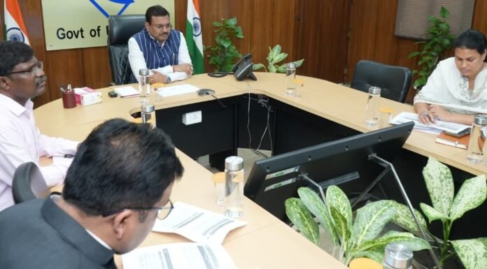 Uttarakhand:-मुख्य सचिव आनन्द बर्द्धन की अध्यक्षता में हुई शहरी विकास विभाग के अंतर्गत प्रधानमंत्री आवास योजना की राज्य स्तरीय स्वीकृति एवं निगरानी समिति की बैठक