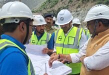 Uttarakhand:-मुख्य सचिव आनन्द बर्द्धन ने किया लखवाड़ बहुउद्देशीय परियोजना का स्थलीय निरीक्षण