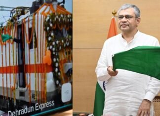 Uttarakhand:-’रामनगर-देहरादून एक्सप्रेस रेल सेवा का शुभारंभ’,सीएम धामी एवं केंद्रीय रेल मंत्री अश्विनी वैष्णव ने वर्चुअल माध्यम से किया संयुक्त फ्लैग ऑफ
