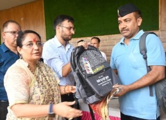 Pauri Garhwal:-कोटद्वार में कारगिल विजय दिवस से पूर्व वीर सैनिक सम्मान समारोह का भव्य आयोजन,वीर सैनिकों के शौर्य और बलिदान को किया नमन