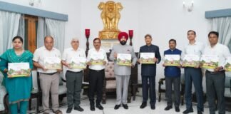Uttarakhand:-राज्यपाल गुरमीत सिंह उद्यान विभाग द्वारा तैयार वसंतोत्सव-2026 की स्मृतियों पर आधारित ‘फ्लोरल हीलिंगःनेचर्स पाथ टू वेल-बीइंग’ कॉफी टेबल बुक का किया विमोचन