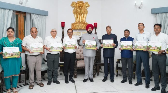 Uttarakhand:-राज्यपाल गुरमीत सिंह उद्यान विभाग द्वारा तैयार वसंतोत्सव-2026 की स्मृतियों पर आधारित ‘फ्लोरल हीलिंगःनेचर्स पाथ टू वेल-बीइंग’ कॉफी टेबल बुक का किया विमोचन