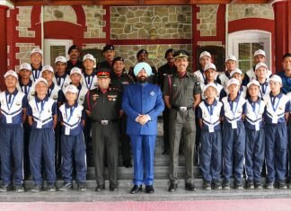 Uttarakhand:-ऑपरेशन सद्भावना के तहत सीमावर्ती कुमाऊं क्षेत्र के विद्यार्थियों ने राज्यपाल गुरमीत सिंह से की भेंट