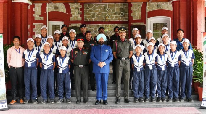 Uttarakhand:-ऑपरेशन सद्भावना के तहत सीमावर्ती कुमाऊं क्षेत्र के विद्यार्थियों ने राज्यपाल गुरमीत सिंह से की भेंट