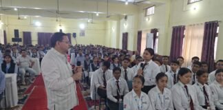 Udham Singh Nagar:-युवाओं ने मुख्यमंत्री पुष्कर धामी से समसामयिक विषयों पर किया प्रत्यक्ष एवं निर्भीक संवाद