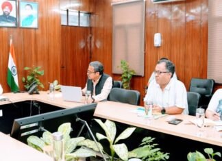 Uttarakhand:-मुख्य सचिव आनन्द बर्द्धन ने की कौशल विकास एवं रोजगार से संबंधित योजनाओं की समीक्षा