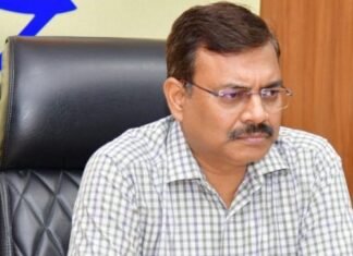 Uttarakhand:-मुख्य सचिव आनंद बर्धन ने आयुष मंत्रालय के सचिव से की मुलाकात,उत्तराखण्ड में AIIA की स्थापना का रखा मजबूत पक्ष
