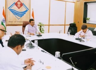 Uttarakhand:-मुख्य सचिव आनन्द बर्द्धन ने की प्रदेश के मेगा प्रोजेक्ट्स की समीक्षा,निर्माण कार्य नियमित समय पर पूर्ण करने के दिए निर्देश