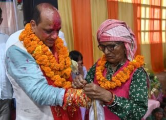 Uttarkashi:-बड़कोट में रक्षाबंधन पर्व पर उमड़ा बहनों का सैलाब,मनवीर चौहान को बांधी राखी