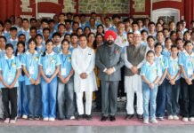 Uttarakhand:-देवप्रयाग विधानसभा क्षेत्र से भारत दर्शन शैक्षिक यात्रा पर जा रहे मेधावी छात्र-छात्राओं ने राज्यपाल गुरमीत सिंह से की मुलाकात