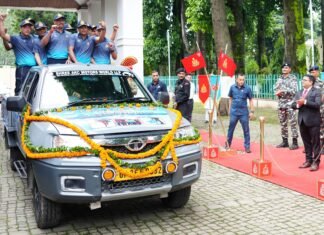 Uttarakhand:-राज्यपाल गुरमीत सिंह ने एसएसबी के ऑल-वुमन माउंट श्रीकंठ अभियान-2026 को किया फ्लैग-ऑफ