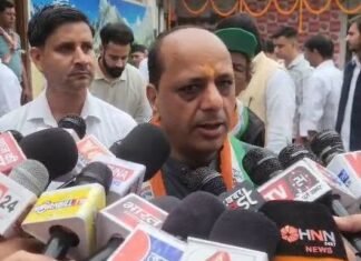 Uttarakhand:-पूर्व सीएम हरीश रावत के पीए के घर ईडी के छापे पर भाजपा का तंज कहा-छापे में बरामदगी से खुली कांग्रेस के भ्रष्टाचार के खिलाफ अभियान की पोल