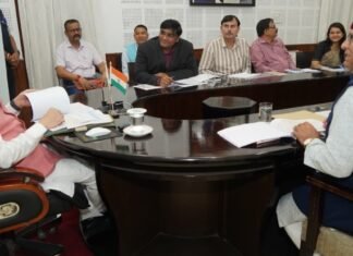 Uttarakhand:-मुख्यमंत्री पुष्कर धामी ने वन-क्लिक के माध्यम से 9 लाख 91 हजार 914 लाभार्थियों को जारी की अगस्त माह की सामाजिक सुरक्षा पेंशन