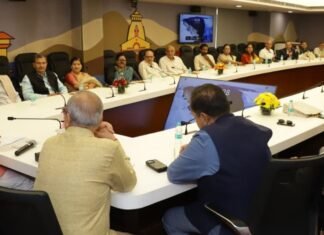 New Delhi:-बुद्धिजीवियों से संवाद मेंसीएम धामी ने साझा की उत्तराखण्ड के विकास की प्राथमिकताएं कहा-उत्तराखण्ड की विकास यांत्रा में प्रवासी उत्तराखण्ड वासियों की है महत्वपूर्ण भागीदारी
