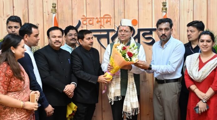 Uttarakhand:-मुख्यमंत्री पुष्कर धामी के जन्मदिवस पर मुख्यमंत्री आवास में उमड़ा आत्मीयता का माहौल,मंत्रीगण,अधिकारी-कर्मचारी और जनप्रतिनिधियों ने दी शुभकामनाएं