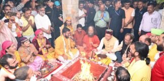 Uttarakhand:-हरिपुर कालसी में गूंजा माँ यमुना का जयघोष,मुख्यमंत्री धामी ने किया माँ यमुना की प्रतिमा का अनावरण और हरिघाट का लोकार्पण