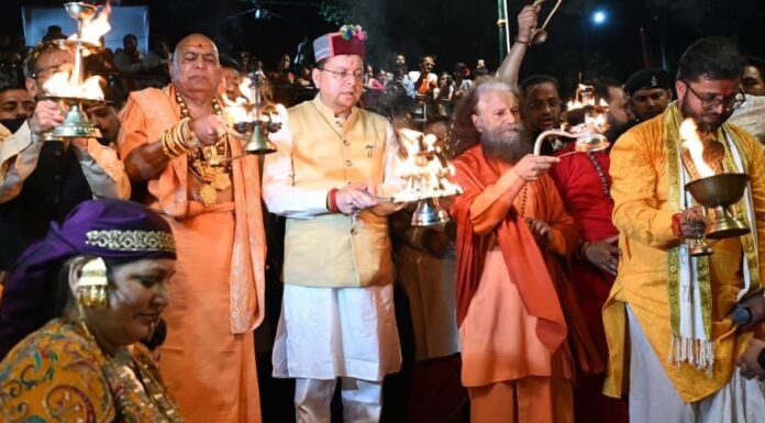 Uttarakhand:-प्रधानमंत्री नरेंद्र मोदी के जन्मदिवस पर 2100 दीपों से जगमगाया यमुना तट,सीएम धामी ने 7.52 करोड़ के स्नान घाट का किया लोकार्पण