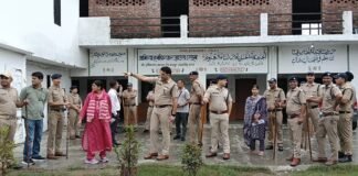 Uttarakhand:-ऊधमसिंह नगर में बिना मान्यता संचालित चार मदरसे सील,बाजपुर परगना क्षेत्र में प्रशासन की कार्रवाई तेज,आवश्यक दस्तावेज प्रस्तुत न करने पर हुई कार्रवाई