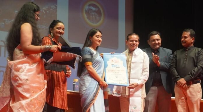 Dehradun:-गढ़वाल केंद्रीय विश्वविद्यालय में विश्व पर्यटन दिवस पर तीन दिवसीय पर्यटन उत्सव का आयोजन,विनसर पब्लिकेशन के व्यवस्थापक कीर्ति नवानी ‘सैर सलीका पुरस्कार’ से सम्मानित