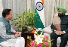 Dehradun:-राज्यपाल गुरमीत सिंह से लोक भवन में मुख्यमंत्री पुष्कर सिंह धामी ने की शिष्टाचार भेंट