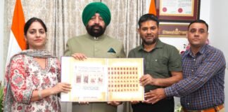 Dehradun:-राज्यपाल गुरमीत सिंह ने टी.बी.एसोसिएशन ऑफ उत्तराखण्ड द्वारा क्षय रोग के प्रति जनजागरूकता बढ़ाने के लिए चलाए जा रहे अभियान के तहत ‘टी.बी.सील’ का किया अनावरण