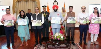 Uttarakhand:-राज्यपाल गुरमीत सिंह ने ‘सेवा,समर्पण और नवाचार के पांच वर्ष’ कॉफी टेबल बुक का किया विमोचन