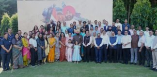 Dehradun:-लोक भवन परिवार की ओर से राज्यपाल लेफ्टिनेंट जनरल गुरमीत सिंह(से नि)को दी गई भावभीनी विदाई