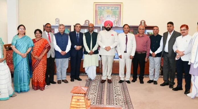 Dehradun:-राज्यपाल गुरमीत सिंह से विभिन्न प्रतिनिधिमंडलों ने की भेंट,कार्यकाल के दौरान मिले सहयोग के लिए जताया आभार