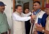 Khatima:-एशियन गेम्स में कांस्य पदक जीतने वाले बॉक्सर कपिल पोखरिया ने मुख्यमंत्री धामी से की भेंट
