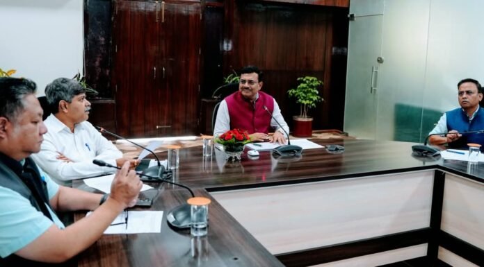 Uttarakhand:-मुख्य सचिव आनन्द बर्द्धन ने की 25 बिंदु कार्यक्रम की समीक्षा