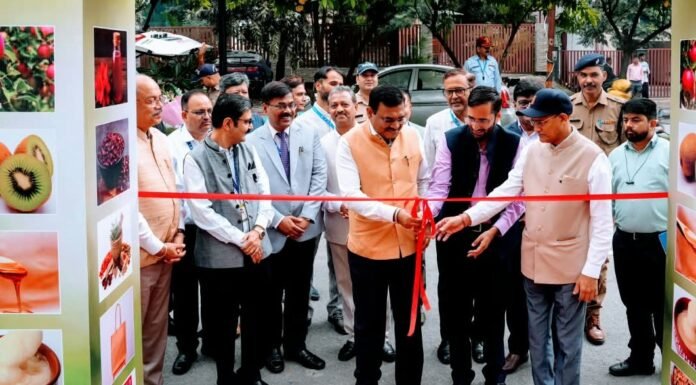 Uttarakhand:-मुख्य सचिव आनन्द बर्द्धन ने किया नाबार्ड द्वारा आयोजित सेब महोत्सव 3.0 का शुभारम्भ