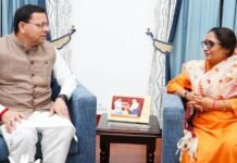 Uttarakhand:-विधानसभा अध्यक्ष ऋतु खण्डूडी ने सीएम धामी से की भेंट,कोटद्वार को जिला बनाने की दोहराई मांग, मोटर नगर गड्ढे के समाधान का विषय भी उठाया