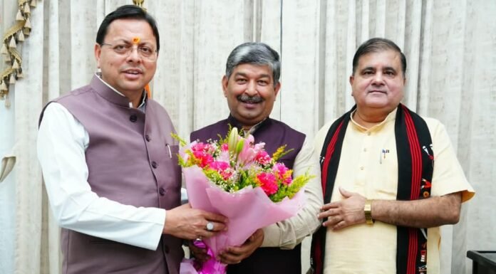 Uttarakhand:-उत्तराखंड से दिनेश आर्य राज्यसभा के लिए निर्विरोध निर्वाचित,मुख्यमंत्री पुष्कर धामी ने नवनिर्वाचित राज्यसभा सांसद को दी बधाई एवं शुभकामनाएं