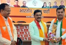 Uttarakhand:-भाजपा महामंत्री संगठन फणीन्द्रनाथ शर्मा ने एससी एवं युवा मोर्चा प्रदेश पदाधिकारियों की ली महत्वपूर्ण बैठक