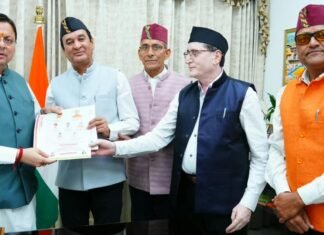 Uttarakhand:-उत्तराखंड महापरिषद,लखनऊ के प्रतिनिधि भरत सिंह बिष्ट ने की सीएम धामी से भेंट