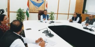 Uttarakhand:-प्रमुख सचिव ने तृतीय प्रवासी उत्तराखण्डी दिवस सम्मेलन के आयोजन के सम्बन्ध में ली बैठक,13 नवंबर को दून विश्वविद्यालय में होगा सम्मेलन