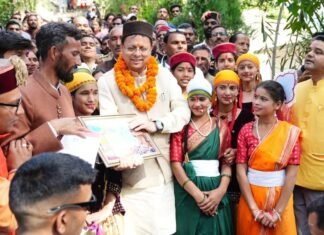 Uttarkashi:-मुख्यमंत्री पुष्कर धामी ने बर्नीगाड़ में लगभग 217 करोड़ रुपये के 38 विकास कार्यों का किया शिलान्यास एवं लोकार्पण