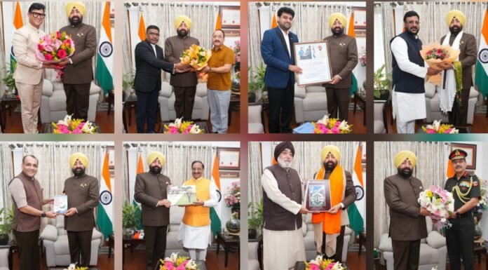 Dehradun:-राज्यपाल गुरमीत सिंह से लोक भवन में विभिन्न क्षेत्रों के लोगों,गणमान्य व्यक्तियों एवं अधिकारियों ने की भेंट