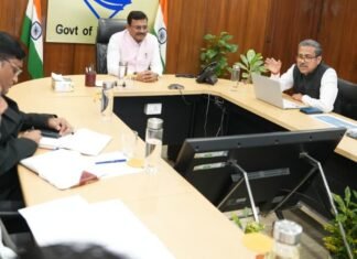 Uttarakhand:-मुख्य सचिव आनन्द बर्द्धन ने कहा-उद्योगों की आवश्यकता के अनुरूप तैयार हो राज्य का स्किल डेवलपमेंट प्लान