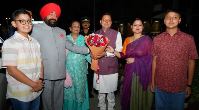Dehradun:-मुख्यमंत्री पुष्कर धामी ने की राज्यपाल गुरमीत सिंह के उत्तराखण्ड में योगदान,मार्गदर्शन और जनसेवा के प्रयासों की सराहना
