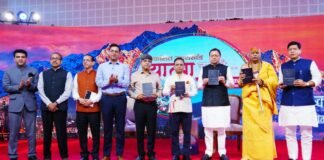 Uttarakhand:-मुख्यमंत्री पुष्कर धामी ने ‘विकसित उत्तराखण्ड-यात्रा जारी है’संवाद कार्यक्रम में विभिन्न क्षेत्रों में उत्कृष्ट कार्य करने वाले लोगों से किया संवाद