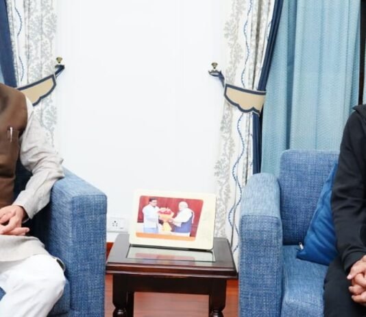Uttarakhand:-मुख्यमंत्री पुष्कर धामी से प्रसिद्ध फिल्म अभिनेता अक्षय कुमार ने की शिष्टाचार भेंट