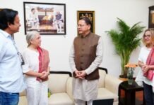 Uttarakhand:-मुख्यमंत्री पुष्कर सिंह धामी से अंतरराष्ट्रीय फिल्म निर्माताओं के प्रतिनिधिमंडल ने की भेंट