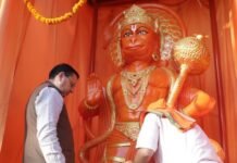 Champawat:-मुख्यमंत्री पुष्कर धामी ने बनबसा में 11 फीट ऊंची श्री हनुमान प्रतिमा का किया अनावरण,‘नशामुक्ति सद्भावना दौड़’ को दिखाई हरी झंडी