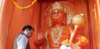 Champawat:-मुख्यमंत्री पुष्कर धामी ने बनबसा में 11 फीट ऊंची श्री हनुमान प्रतिमा का किया अनावरण,‘नशामुक्ति सद्भावना दौड़’ को दिखाई हरी झंडी