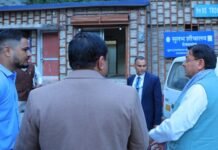 Uttarakhand:-देवप्रयाग में सीएम धामी ने सुलभ शौचालय का किया औचक निरीक्षण,व्यवस्था संतोषजनक न मिलने पर जताई नाराजगी