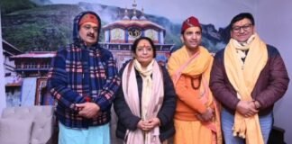 Uttarakhand:-विधानसभा अध्यक्ष ऋतु खण्डूडी भूषण ने किए श्री बद्री विशाल के दर्शन,की चारधाम यात्रा व्यवस्थाओं की सराहना
